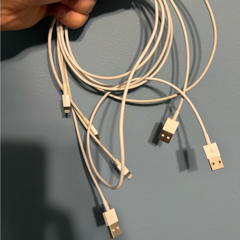 Type C cables preowned- good condition